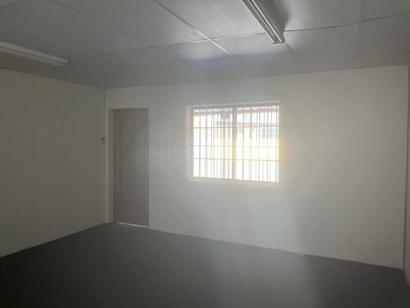 To Let Commercial Property for Rent in Montague Gardens Western Cape